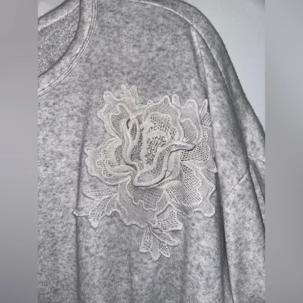 Hummingbird Grey Sweater Top - Picture 5 of 9